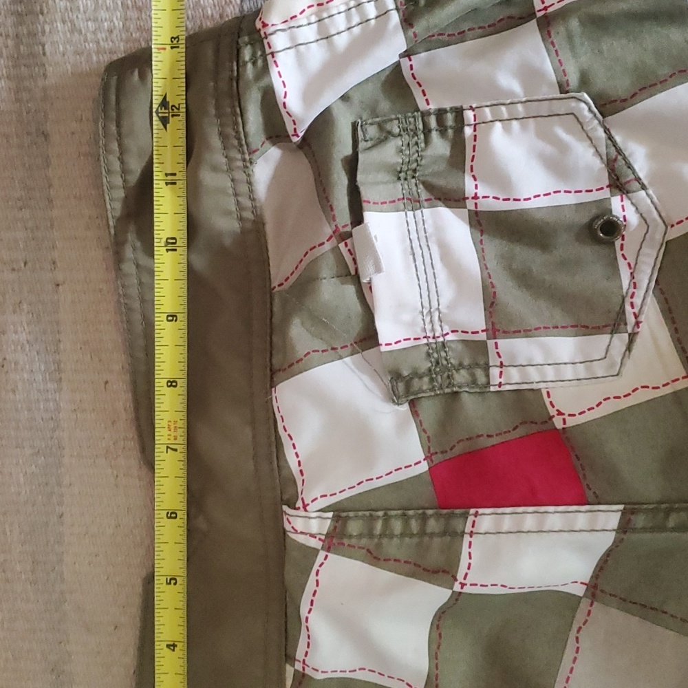 Hurley Checker Boardshorts 0 - Picture 10 of 10
